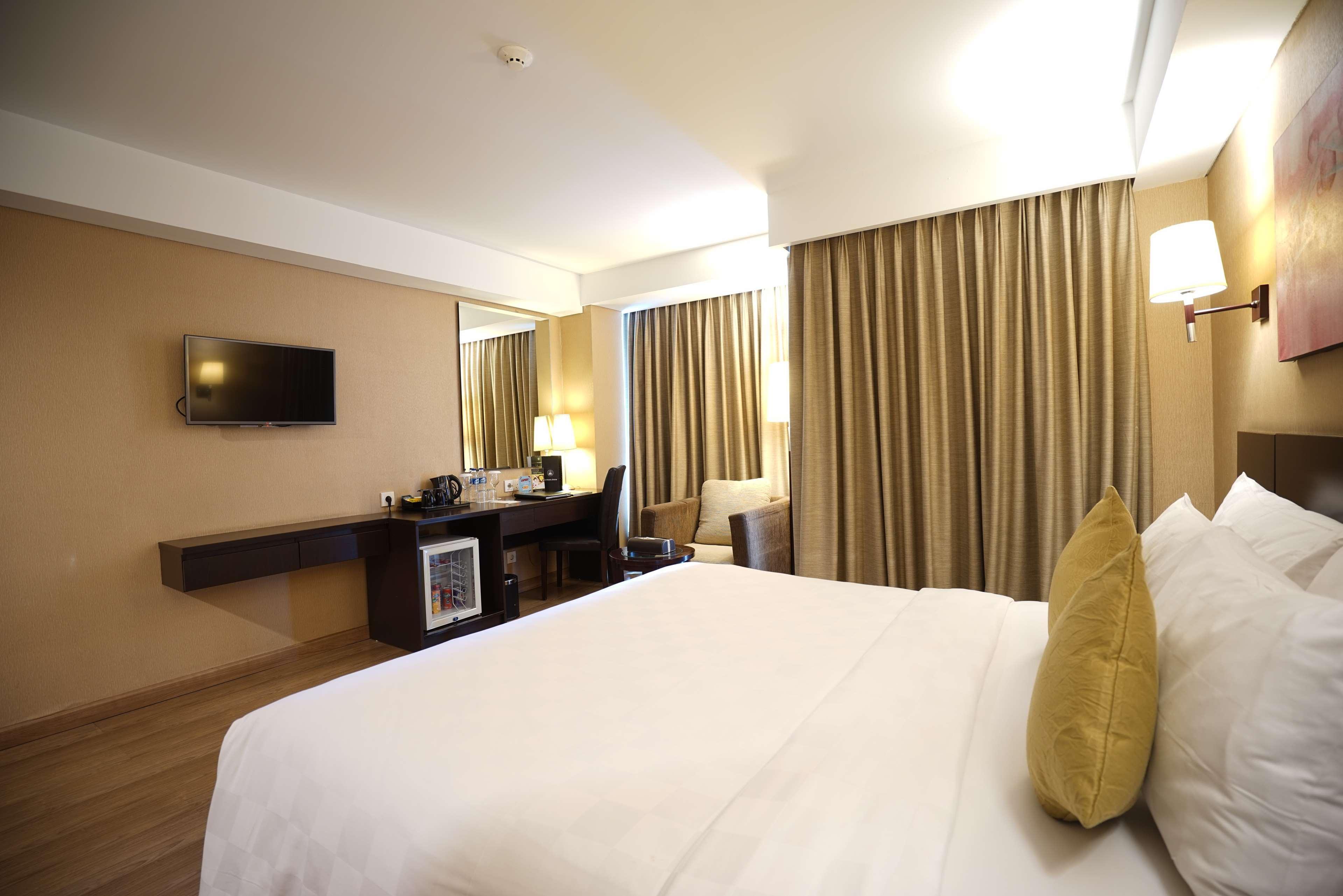 Best Western Premier The Hive Giacarta Esterno foto