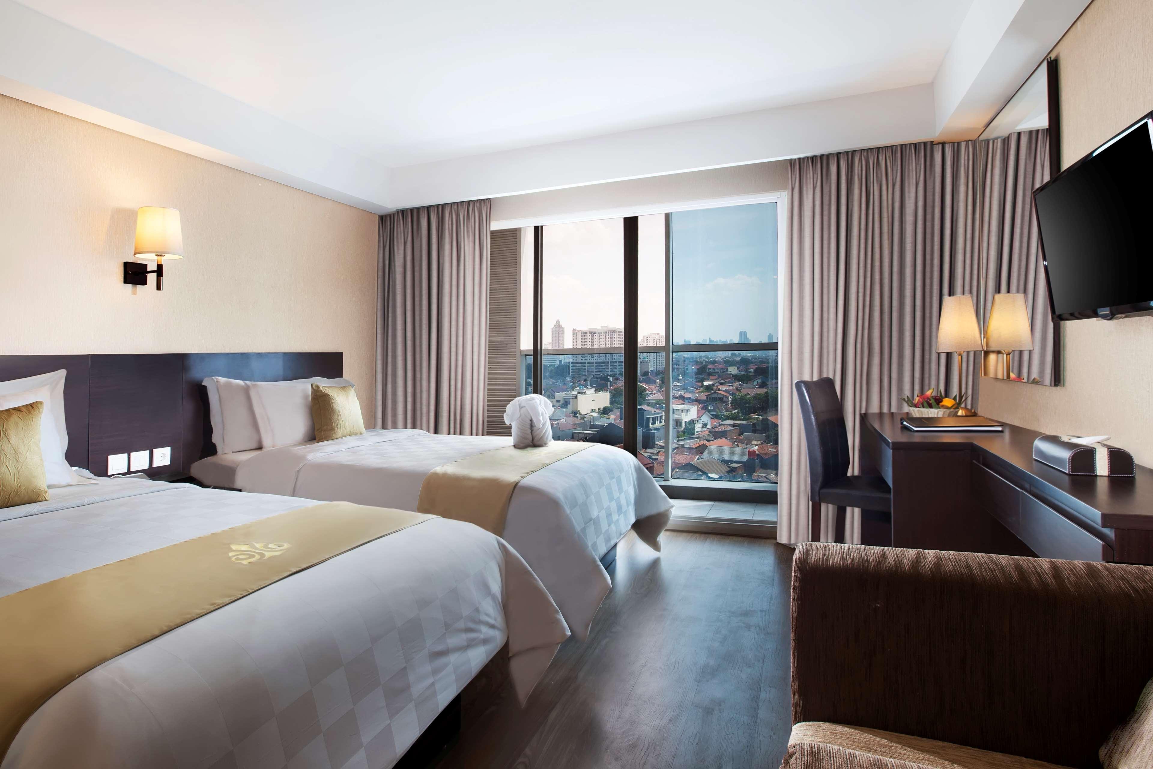 Best Western Premier The Hive Giacarta Esterno foto