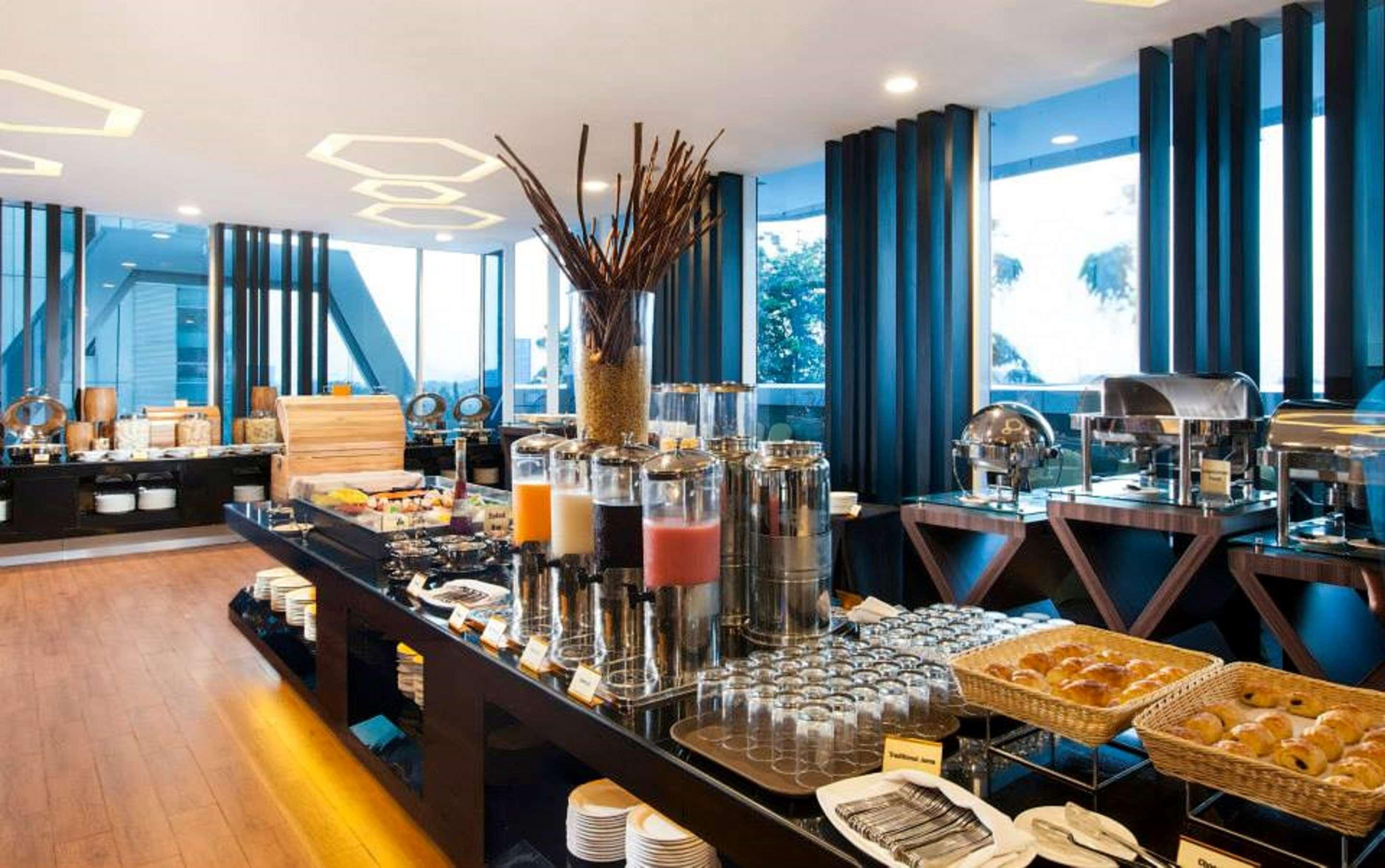 Best Western Premier The Hive Giacarta Esterno foto