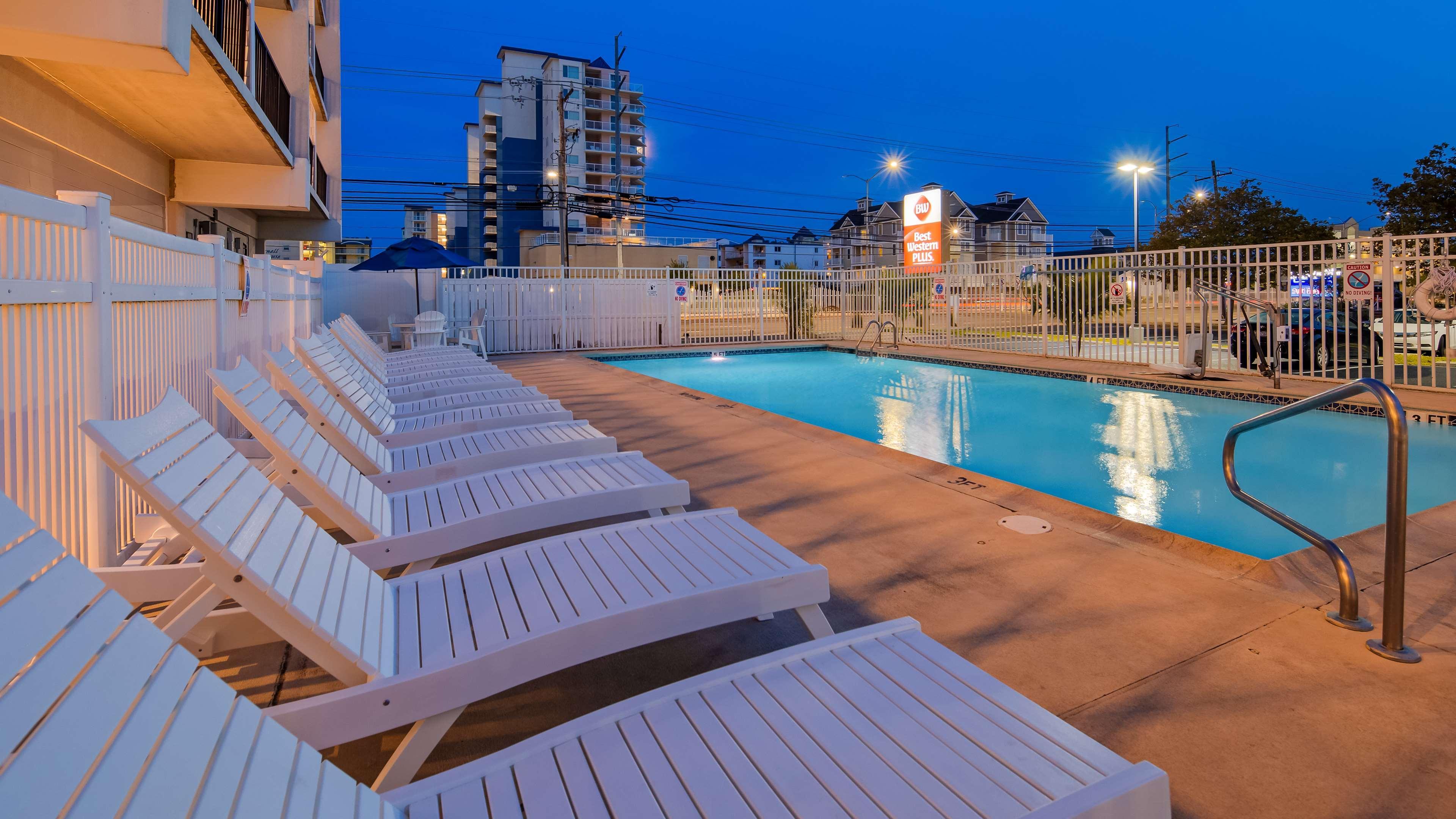 Best Western Premier The Hive Giacarta Esterno foto