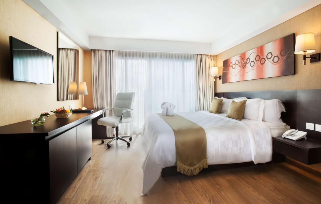 Best Western Premier The Hive Giacarta Esterno foto