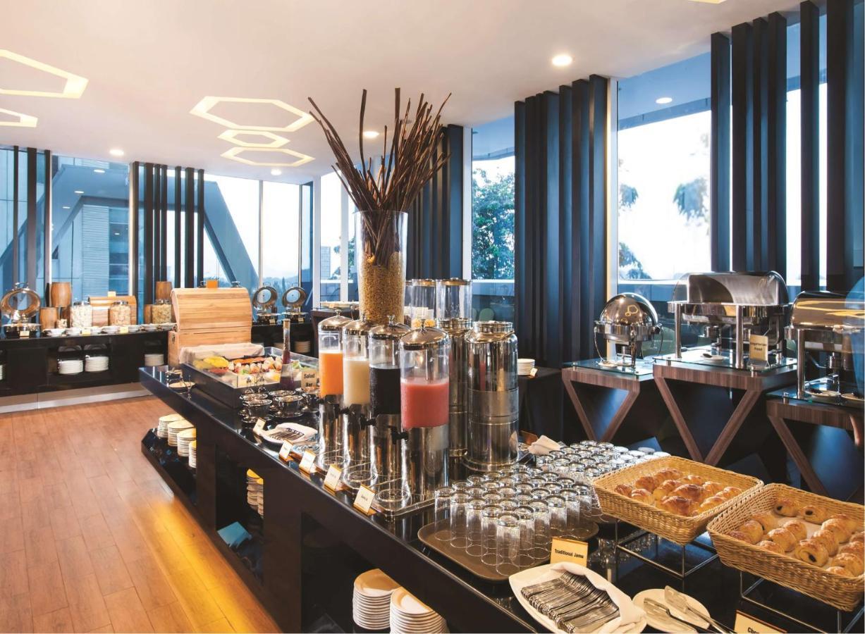 Best Western Premier The Hive Giacarta Esterno foto